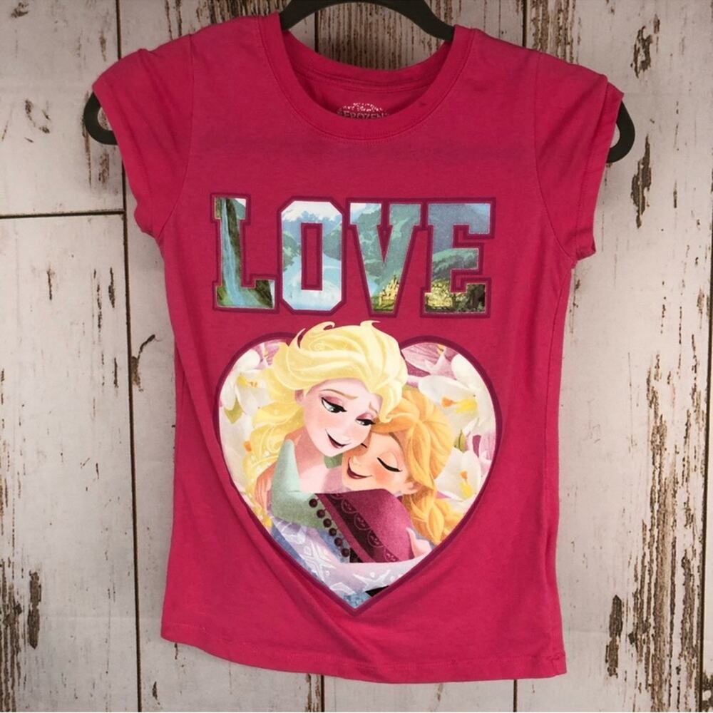 Frozen Graphic T-Shirt, Size Large (10/12). In excellent condition!